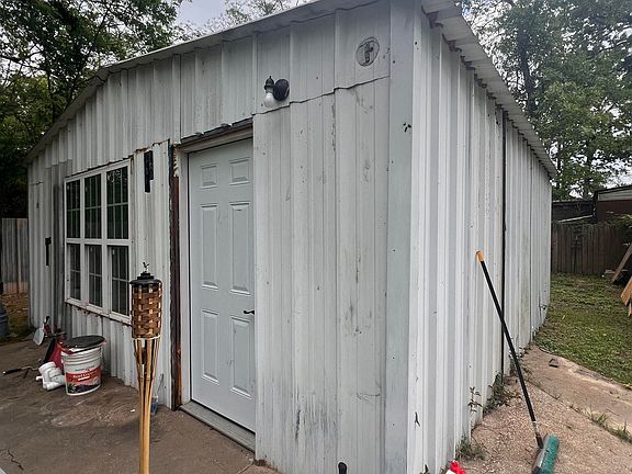 5th image of 21630 Shady Trail Rd