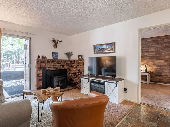 2499 Sierra Nevada Rd #R2, Mammoth Lakes, CA 93546