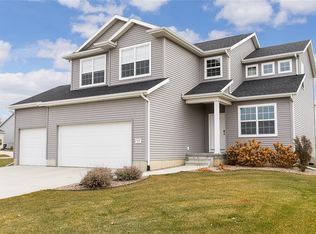 311 Grey Slate Dr SW, Cedar Rapids, IA 52404