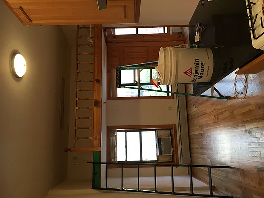 Rented by Peter Meskouris LREB | media 23