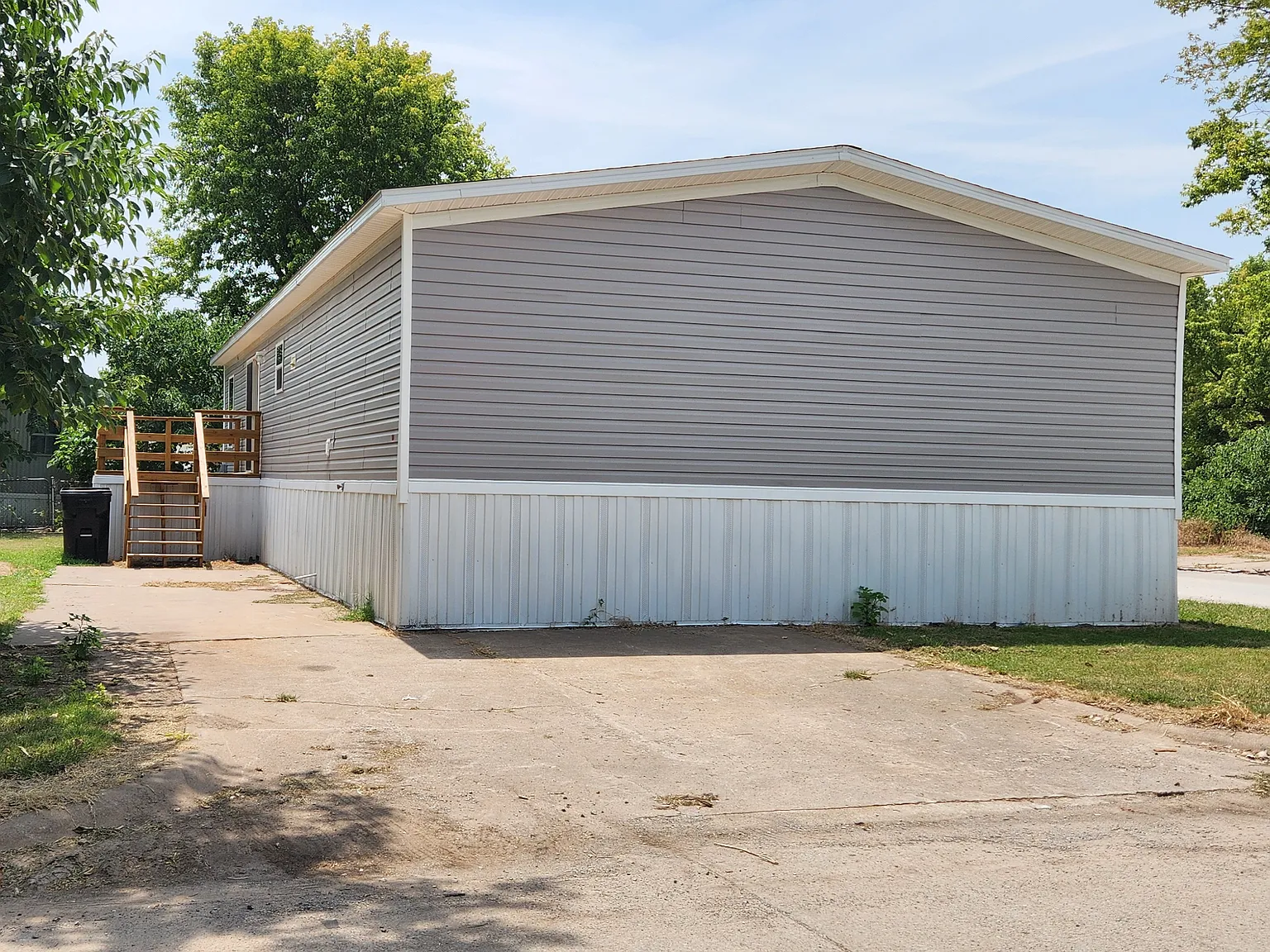 4 bed, 1568 sqft, $1,500 — Photo 2