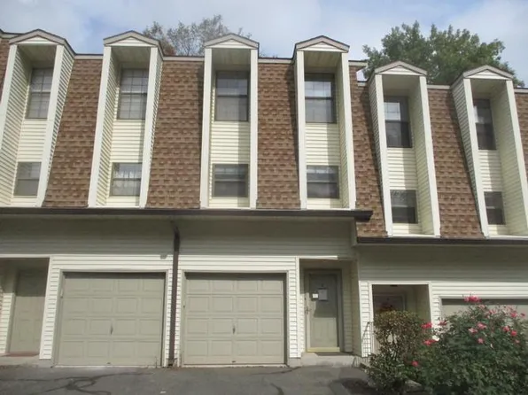 36 N Mountain Rd, New Britain, CT 06053