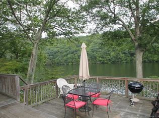 326 Great Quarter Rd, Sandy Hook, CT 06482