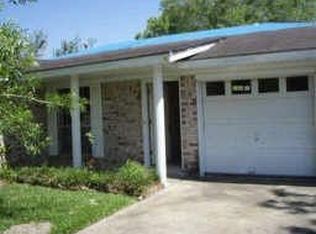 4817 Comal St, Pearland, TX 77581