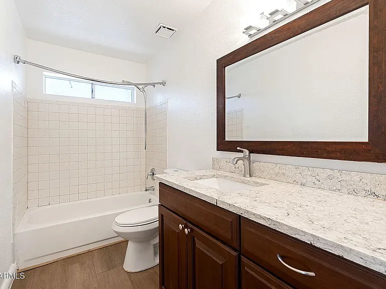 620 E Appaloosa Rd — Photo 14