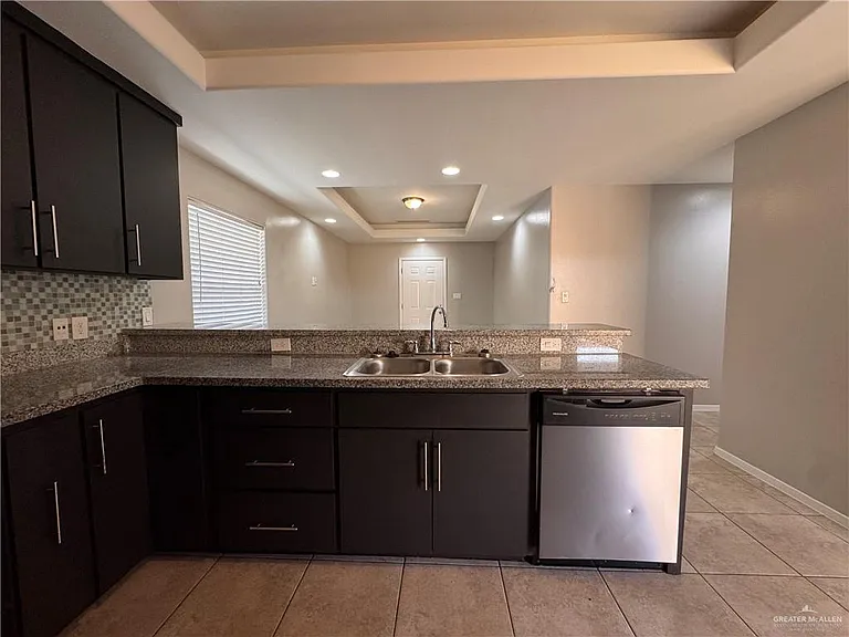 3828 W Sarah Evans St #3 — Photo 11