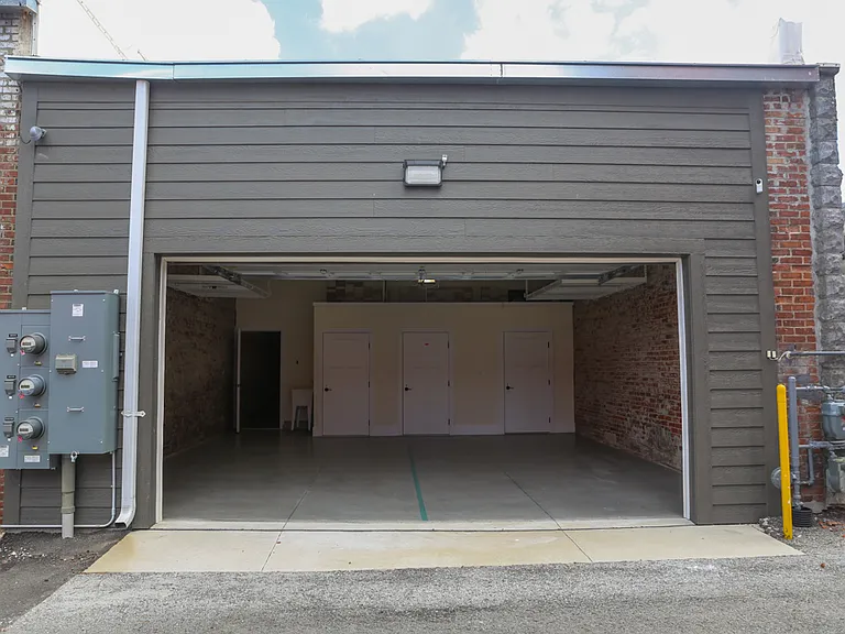 207 Chestnut St #207 — Photo 3
