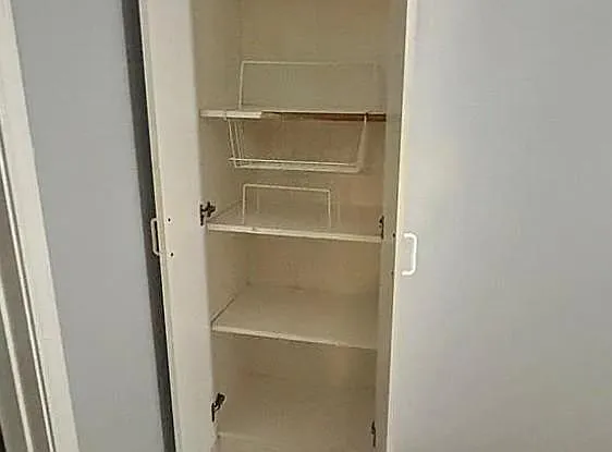 Unit Photo