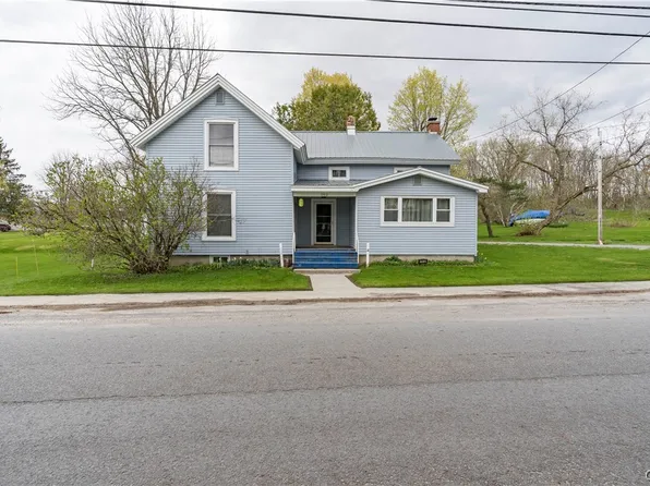 102 Mechanic St, Antwerp, NY 13608