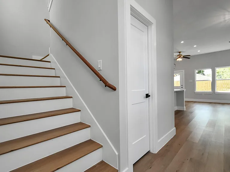 4706 Gunter St — Photo 13