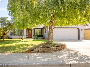 3729 Berkshire St, Eugene, OR 97401