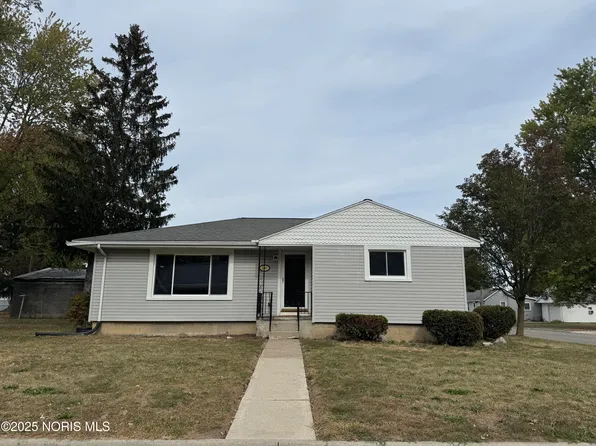 900 Welsted St, Napoleon, OH 43545