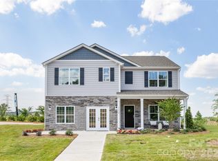 90 Cora View Trl, Waynesville, NC 28785