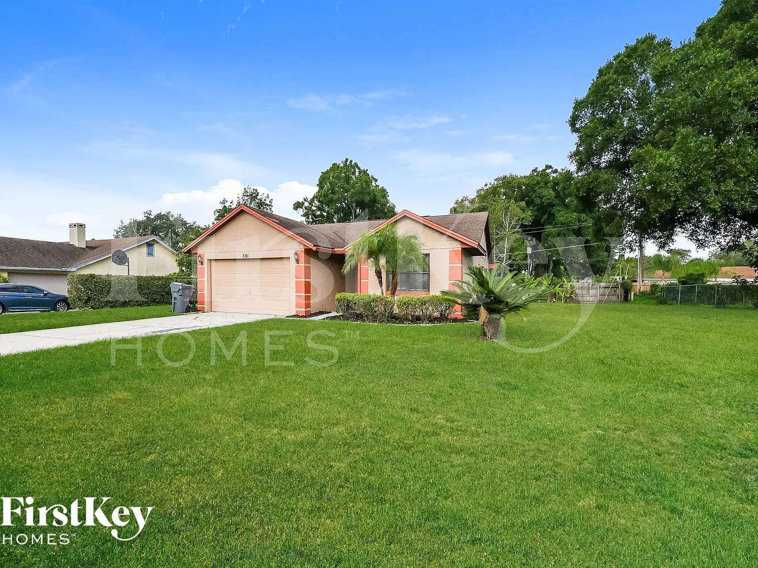 3 bed, 2.0 bath, 2168 sqft, $2,100 — Photo 2