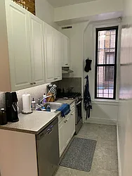 Rented by Arwell Realty