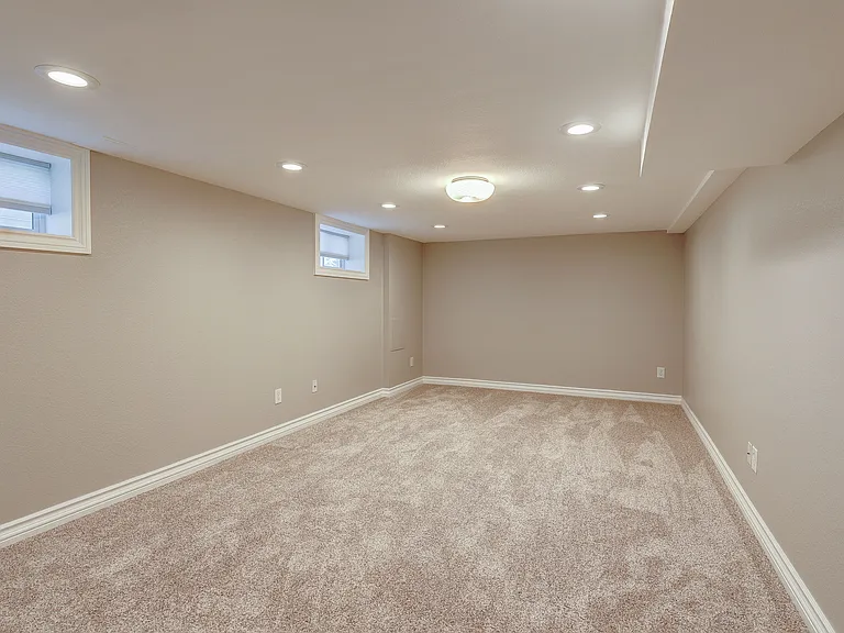 3865 N Raleigh St — Photo 17