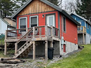 128 Brown St, Thomas, WV 26292