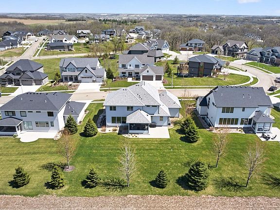 4th image of 4933 Riley Ln SW