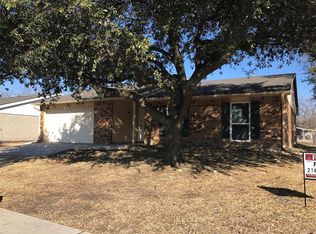 3305 Holly Ln, Rowlett, TX