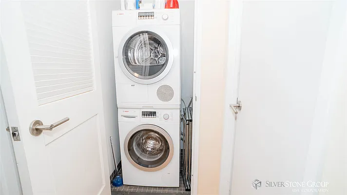 Rented by Silverstone Group USA Corp. | media 32