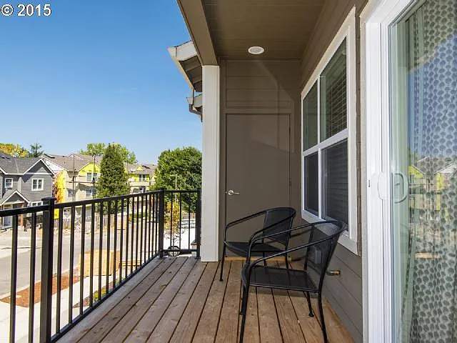 8990 SW 157th Ave — Photo 16