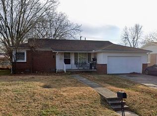 1324 NE 3rd St, Pryor, OK 74361