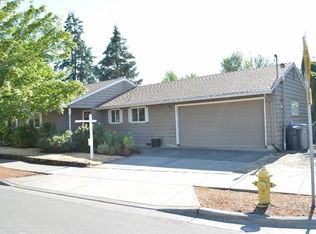 22907 SW Main St, Sherwood, OR 97140