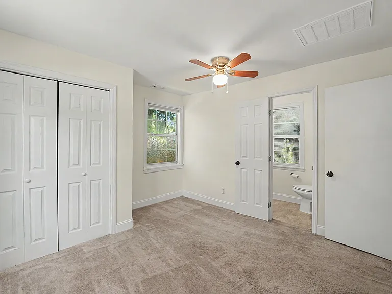 24 N Parkwood Dr — Photo 26