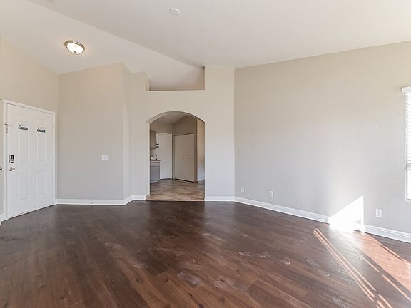 5th image of 3227 Lost Mesa Ct