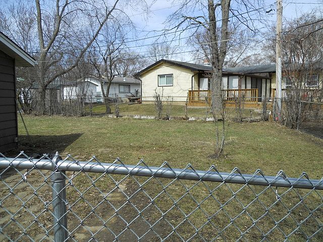 2nd image of 606 Deerfield Dr