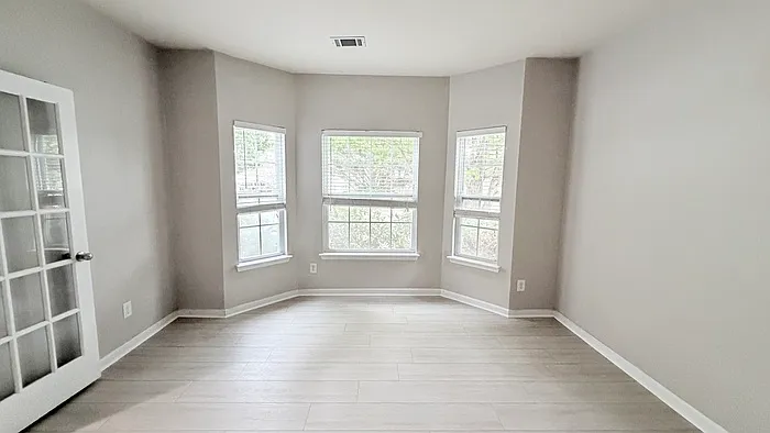 Building Photo - 765 Rockbass Rd