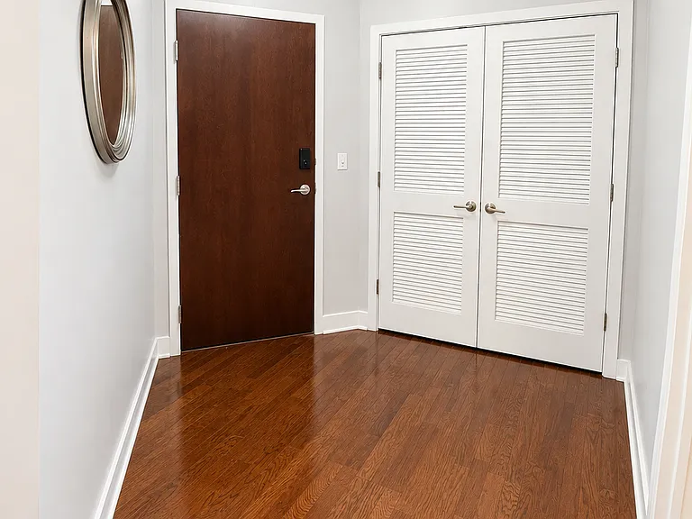 400 W Peachtree St NW — Photo 2