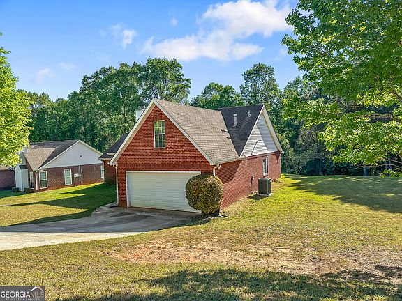3rd image of 11084 Knotty Pine Pl
