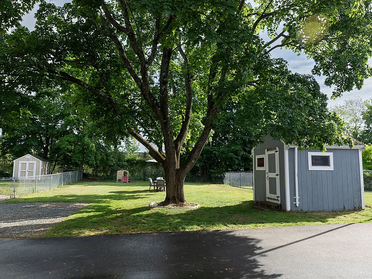 25 W Milton St — Photo 21