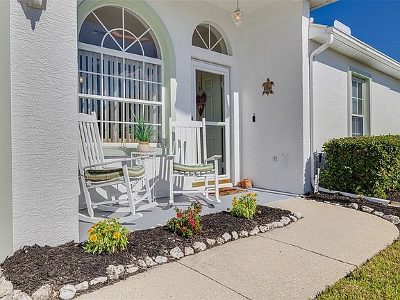 3rd image of 4245 Avanti Cir