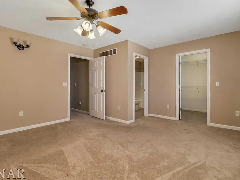 1104 Ekstam Dr #1 — Photo 7