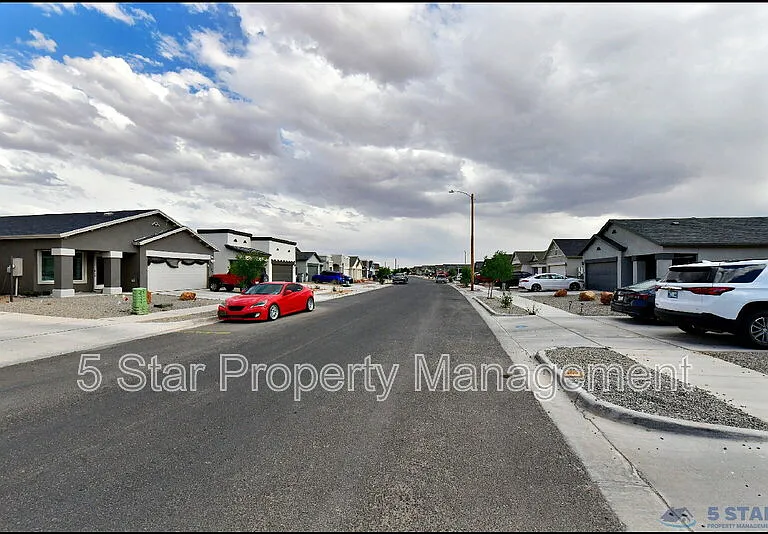 5129 Rose Elise St — Photo 33