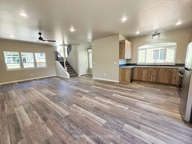 2977 N Maple Grove Rd — Photo 4