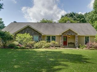 108 Bearden Ln, Huffman, TX 77336