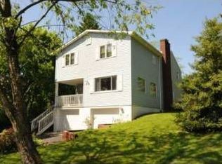 1503 Zeuger St, Glenshaw, PA 15116