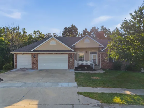 5009 Lillian Dr, Columbia, MO 65202