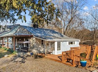 15 Middlebrook Rd, Asheville, NC 28805