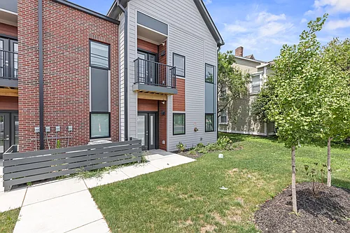 822 Dr Martin Luther King Jr St Photo 1