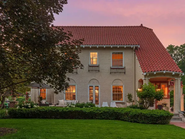 112 W Minnehaha Pkwy, Minneapolis, MN 55419