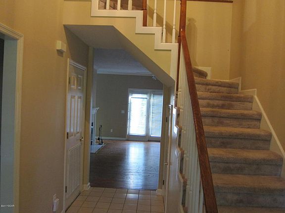 3rd image of 5198 Clubhouse Dr