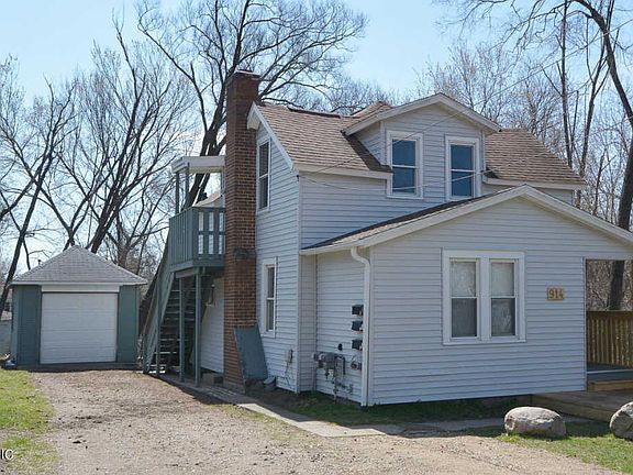 2nd image of 914 Sheridan Dr