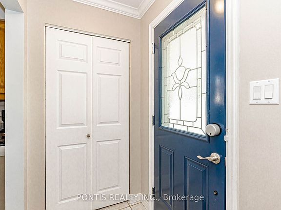 4th image of 56 Greenbrier Rd