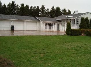 3215 7th Ave E, Hibbing, MN 55746