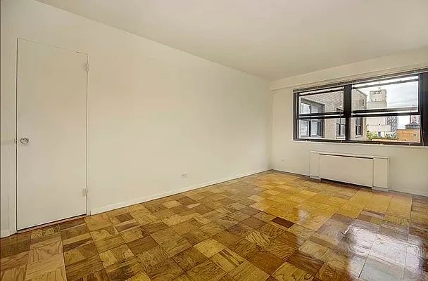 Rented by REAL New York | media 12