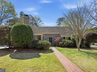 647 Park Ln, Decatur, GA 30033